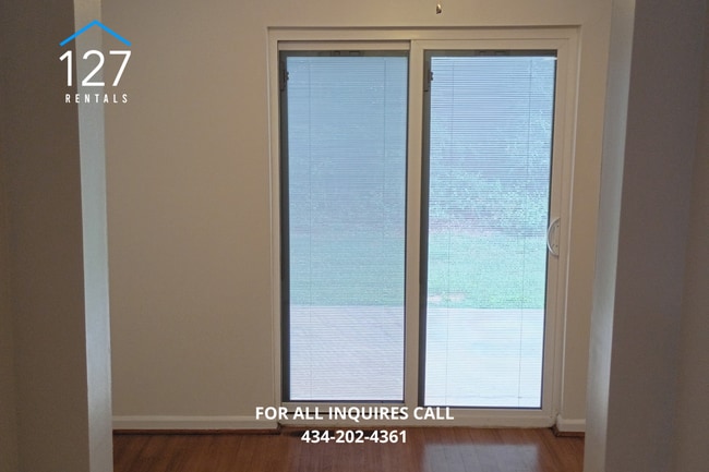 Building Photo - Spacious 3-Bedroom End Unit with Pool, Washer & Dryer, and Included Lawn Care