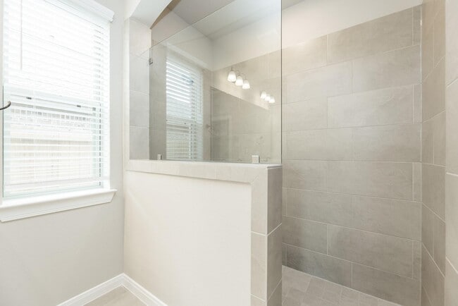 Building Photo - 30338 Tall Fescue Dr