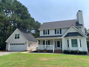 Building Photo - Fantastic Renovated Residence, Large Yard,...