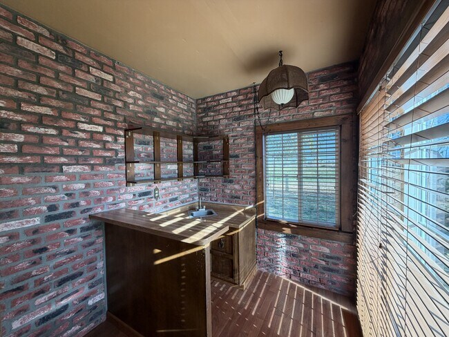 Building Photo - 3994 Erle Rd