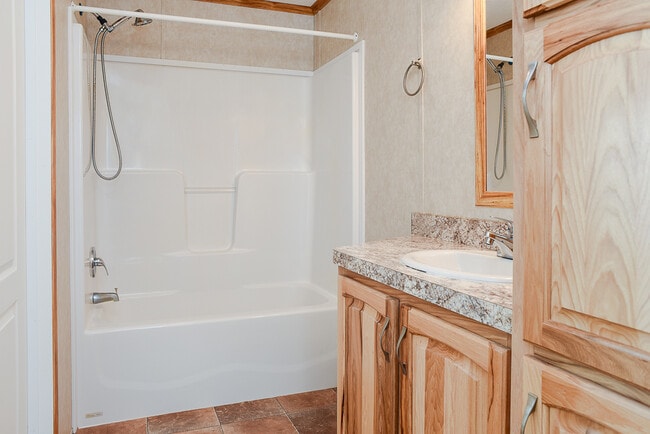 Building Photo - 900 Boothby Rd