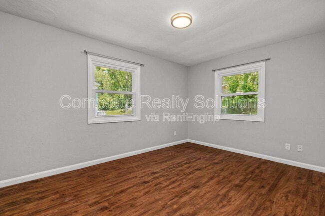 Building Photo - 40 S Hartnett Ave