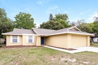 Building Photo - 909 Black Knight Dr