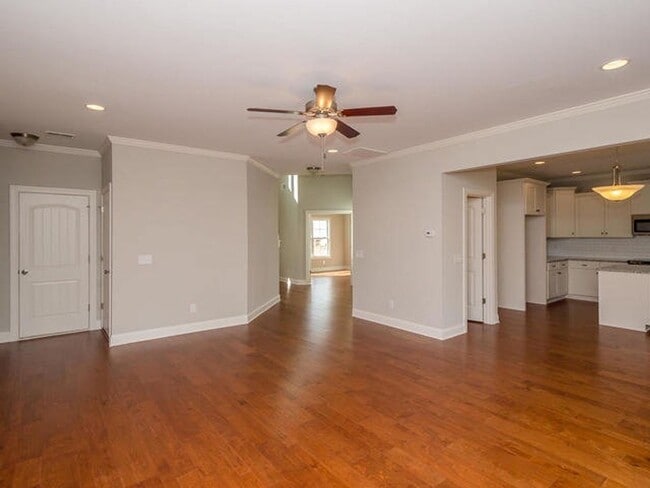 Building Photo - 4547 Willie Daniel Dr