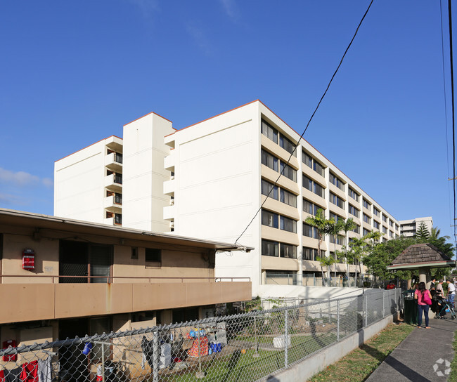 Building Photo - Hale Po'ai