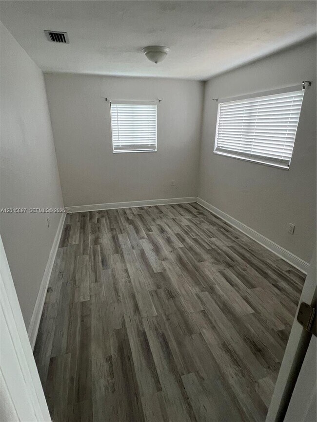Building Photo - 6685 NW 38th Terrace