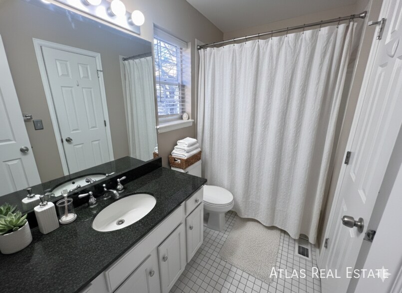 Building Photo - 3260 Capstan Way