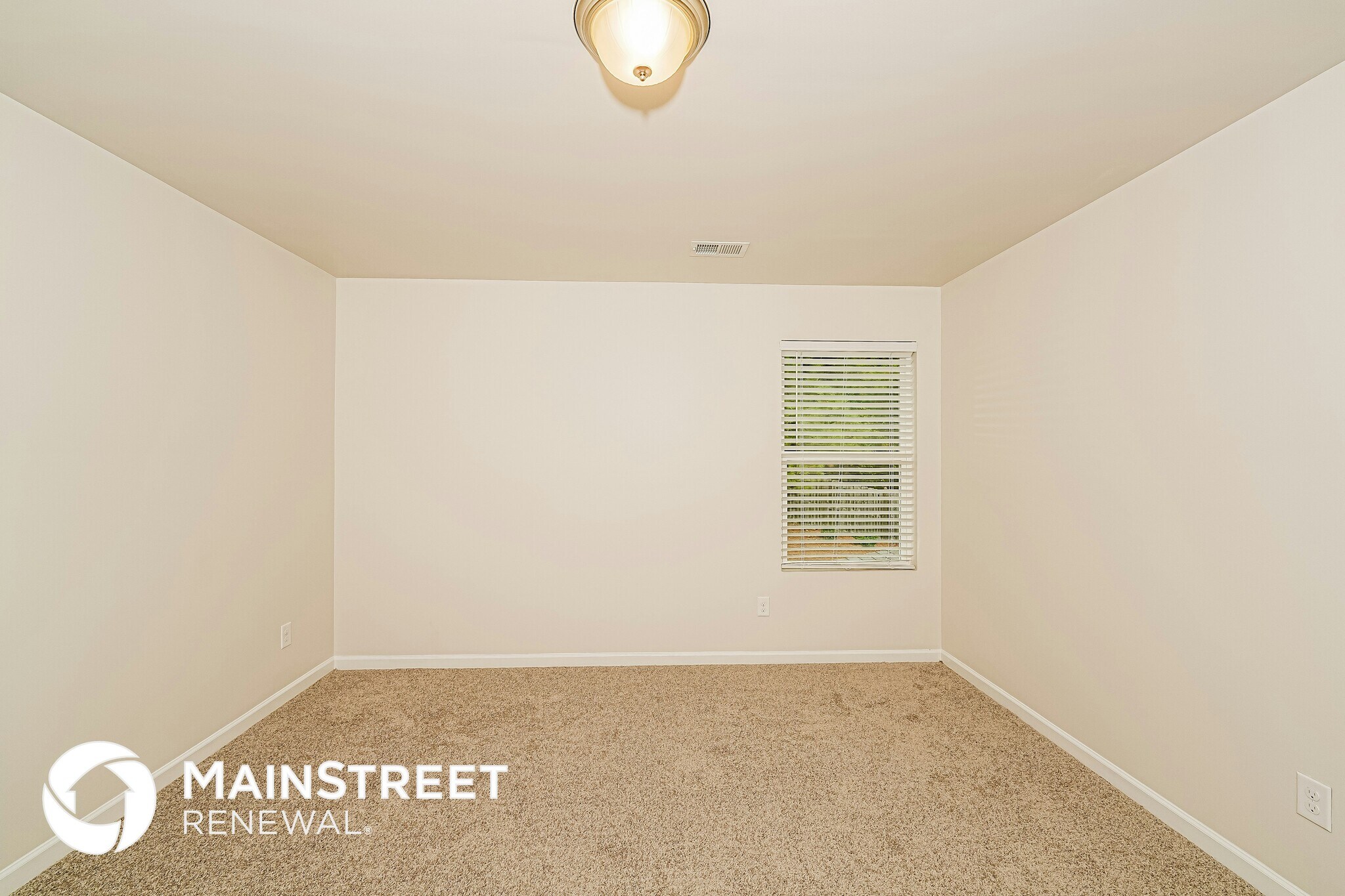 Building Photo - 180 Belmont Way