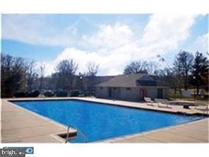 Building Photo - 408 Beacon Hill Dr