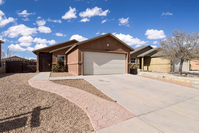 Building Photo - 14229 Poets Rock Ln