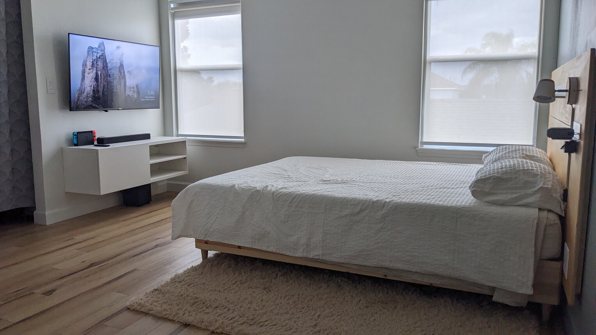 Master Bedroom - 2271 J Lawson Blvd