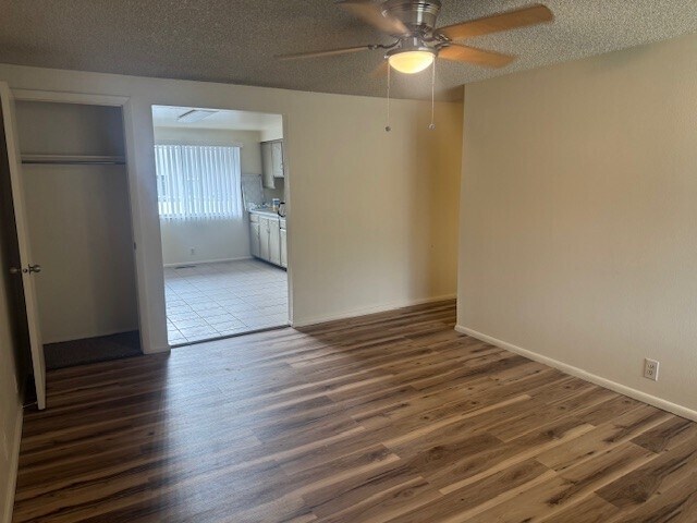 Building Photo - 1123 S Graff Cir