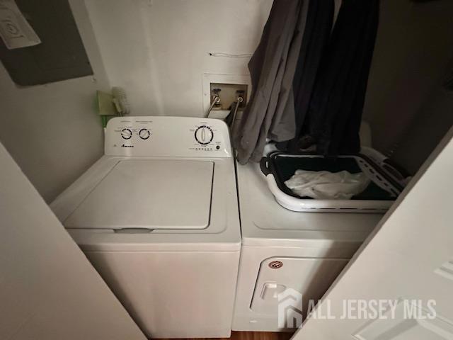 Building Photo - 211 Sunshine Ct