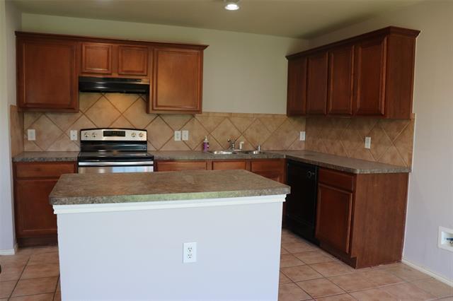Building Photo - 2304 Heads And Tails Ln