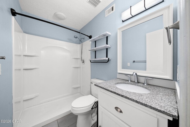 Building Photo - 6504 N Lagoon Dr