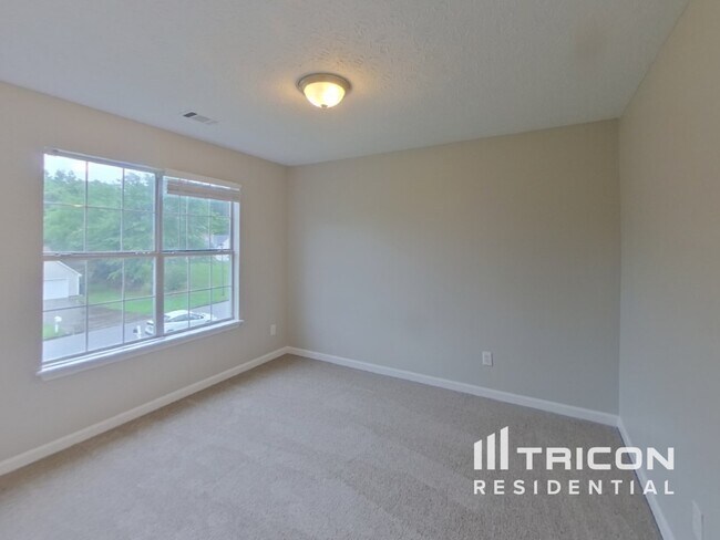 Building Photo - 4460 Brookridge Dr SW