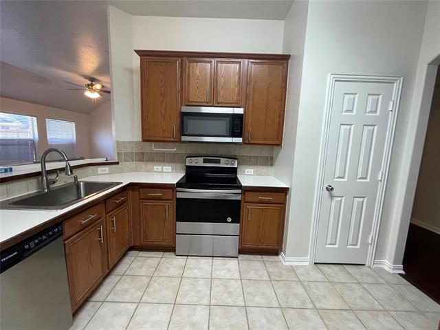Building Photo - 3046 Morning Star Dr