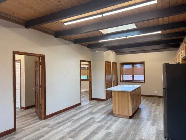 Building Photo - 611 L St