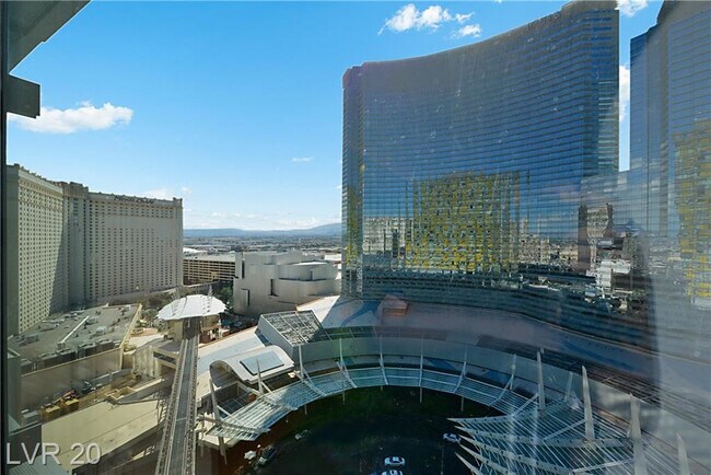 Building Photo - 3726 S Las Vegas Blvd