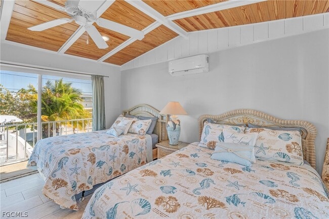 Building Photo - 280 Airport Dr S