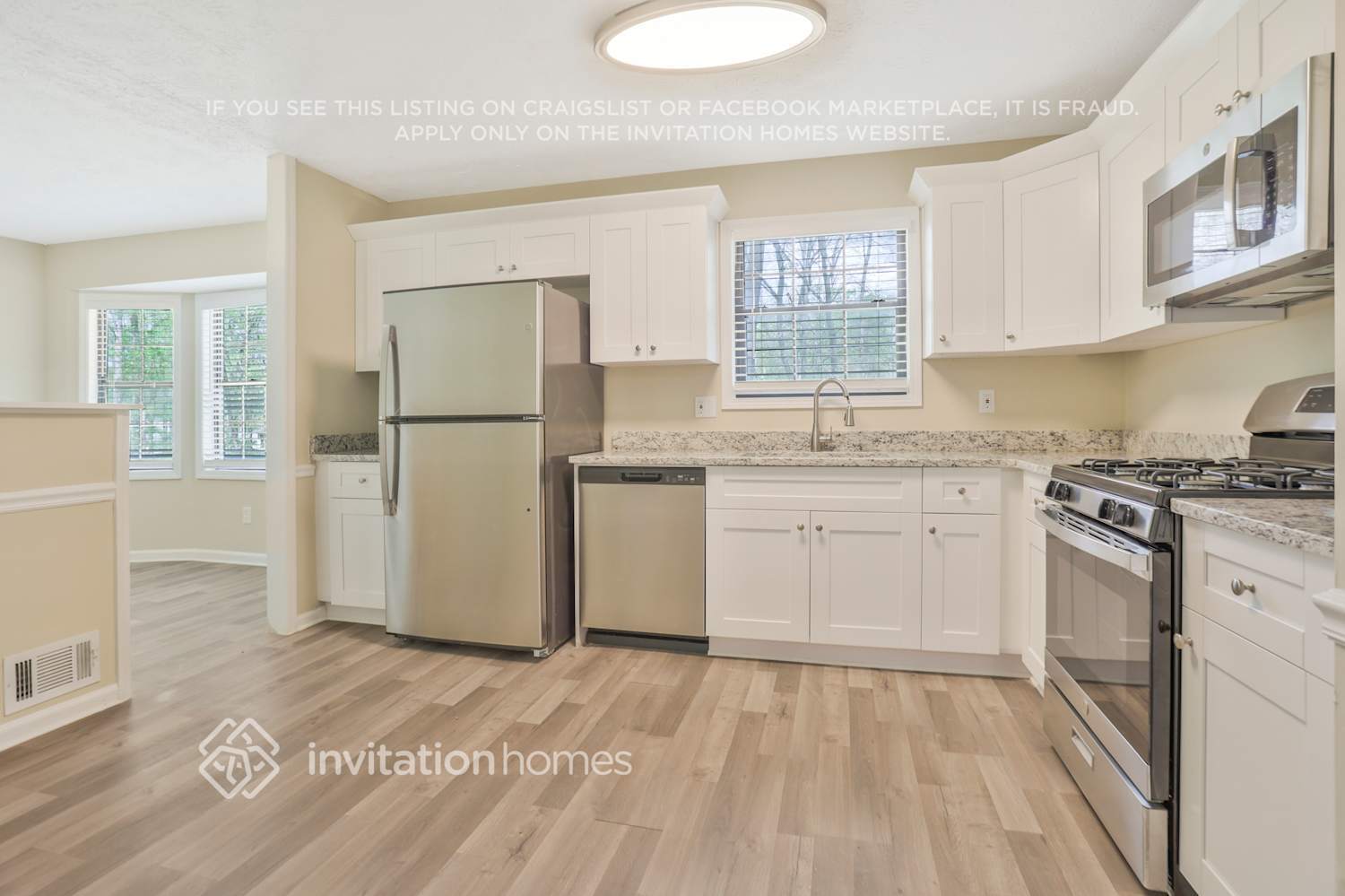 Building Photo - 350 Edna Dr