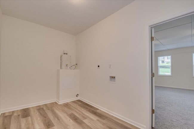 Building Photo - Newly Updated 4 Bed/2 Bath Columbia County...
