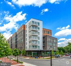 Building Photo - 1215 N Fayette St