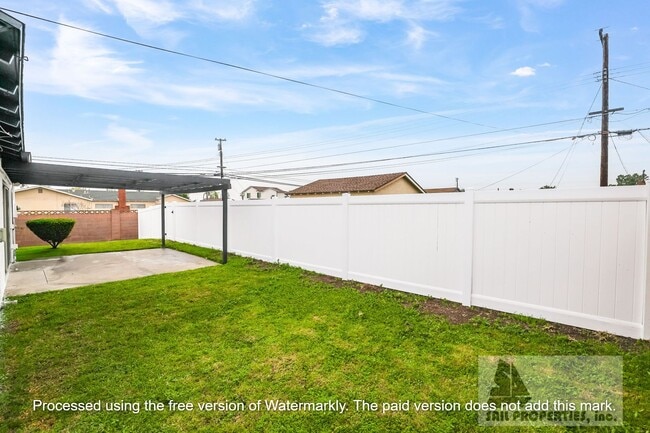 Building Photo - Welcome to your new home!