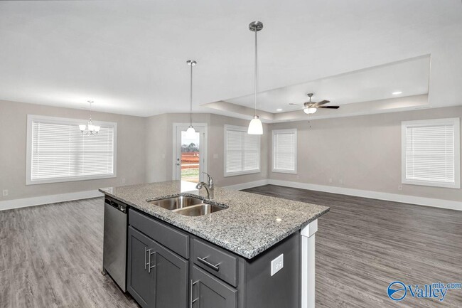 Building Photo - 381 McCollum Rd