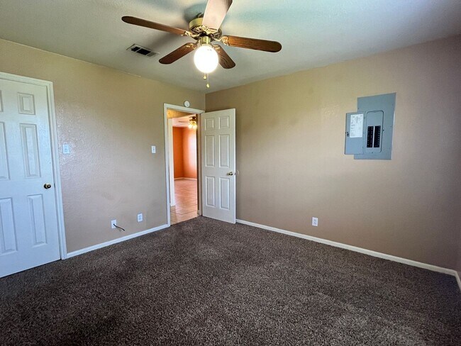 Building Photo - SECTION 8/HUD ACCEPTED - COMING SOON!