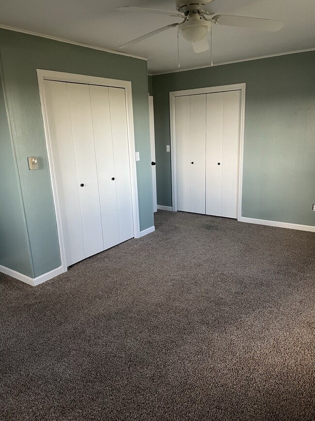 Building Photo - 5735 Audrain Road 9221