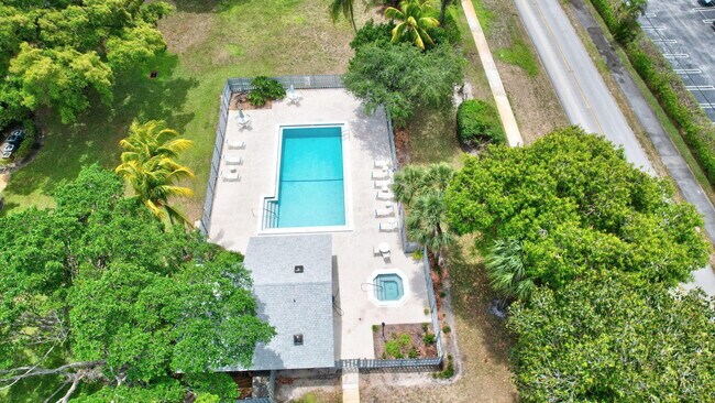 Building Photo - 2300 Germantown Rd