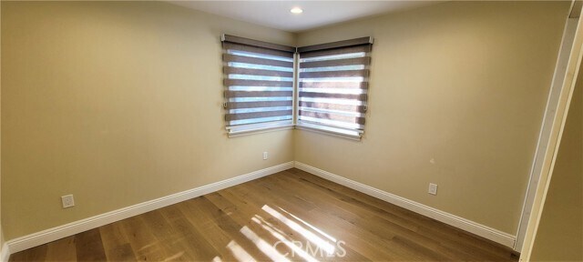 Building Photo - 1845 N Santa Anita Ave