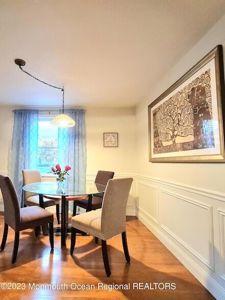 Building Photo - 203 Bridge Ave