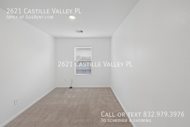 Building Photo - 2621 Castille Vly Pl