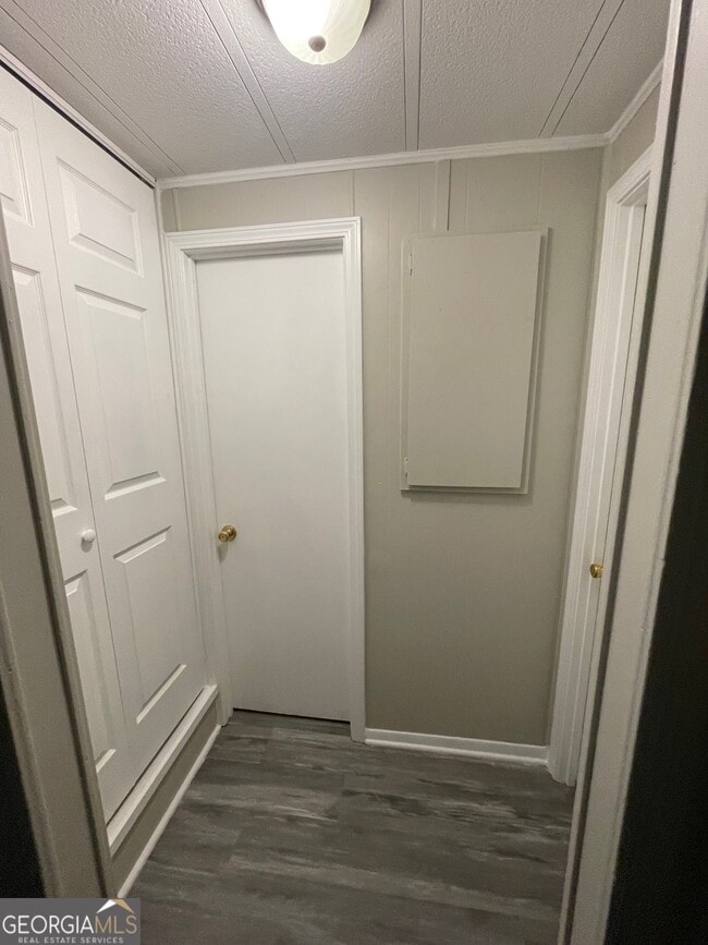 Building Photo - 60 Gees Ln