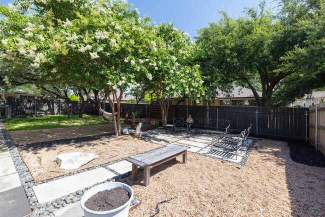 Building Photo - 11716 Fletcher Hall Ln