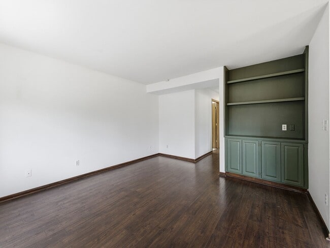 Building Photo - Central Fort Collins Convenience | 2 Bed Condo + Garage Near Drake & College
