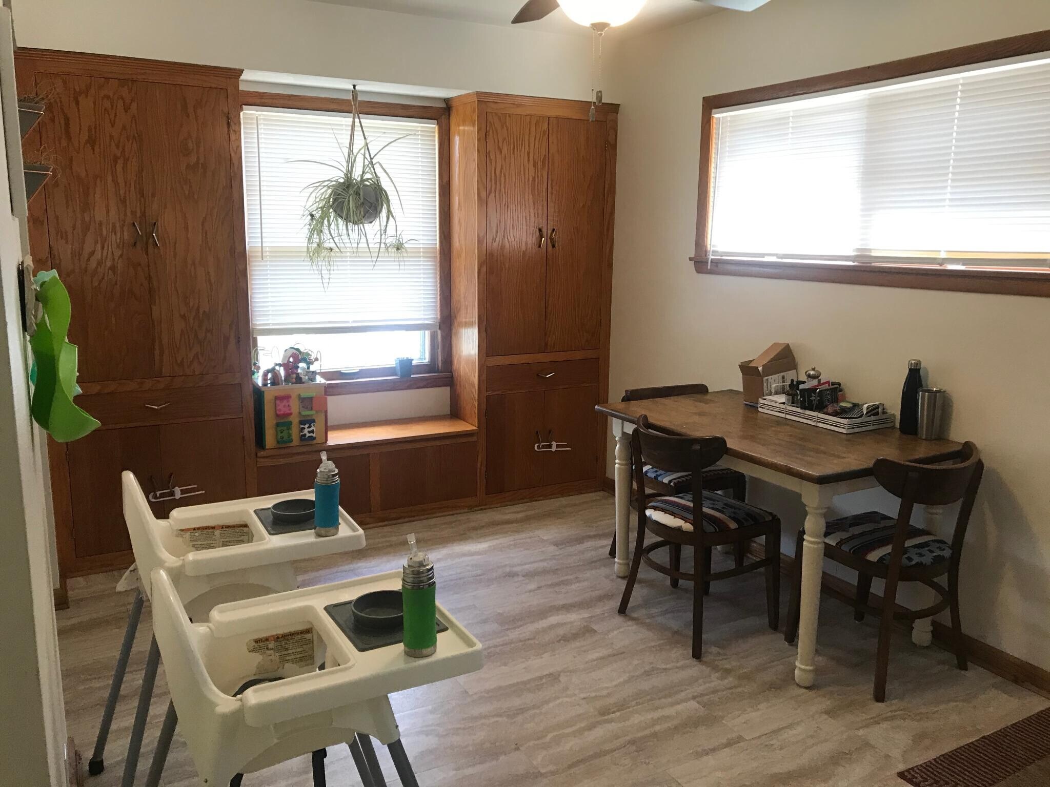 Dinning Room - 2400 S 92nd St