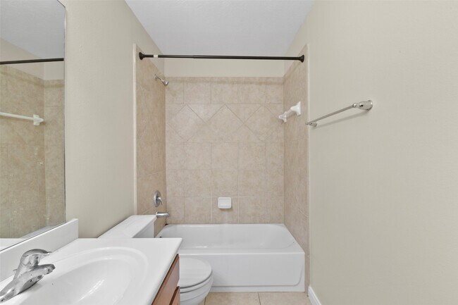 Building Photo - 2110 Catamaran Cove Dr