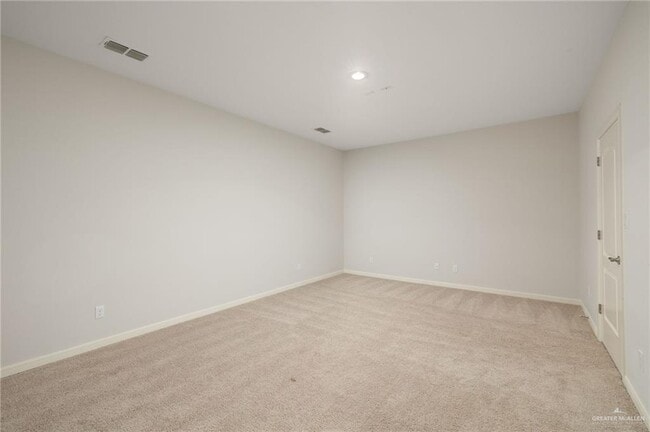 Building Photo - 45 Estancia Pkwy