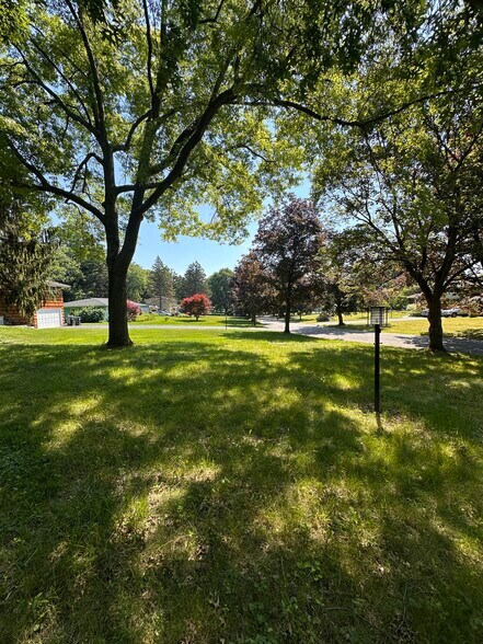 Building Photo - 9 Courtenay Cir