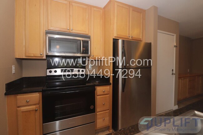 Building Photo - 4860 Rolando Ct