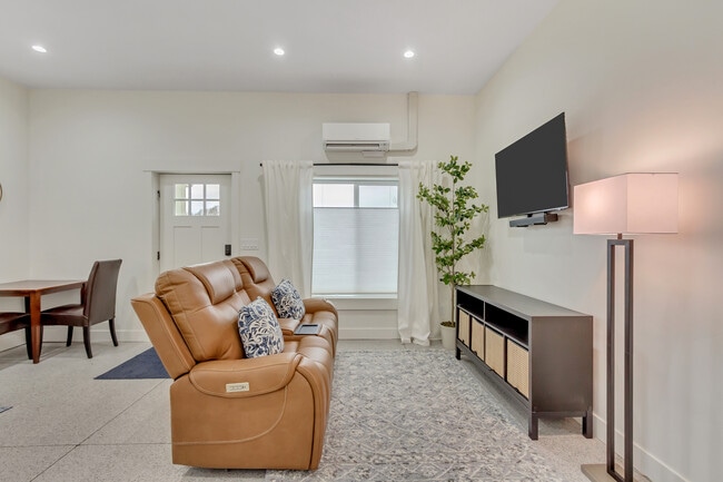 Building Photo - 12990 12990 S