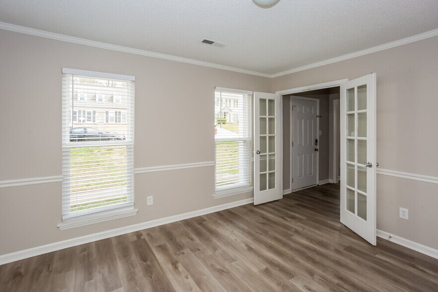 Building Photo - 9501 Vera Jones Ln