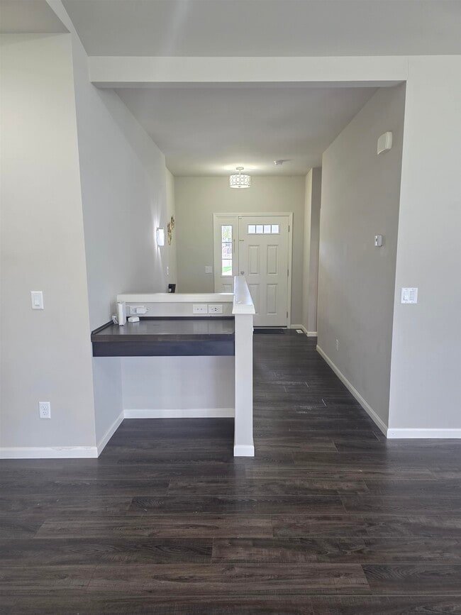 Building Photo - 10307 Ivory Dove Trail