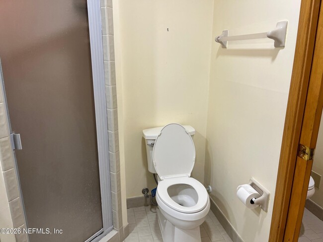 Building Photo - 2930 Ravines Rd