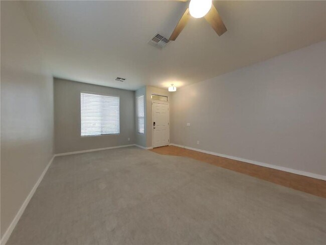 Building Photo - 220 W 102nd St