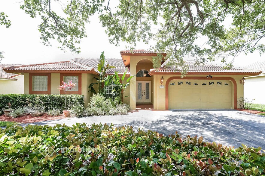 Primary Photo - 9771 NW 47th Dr