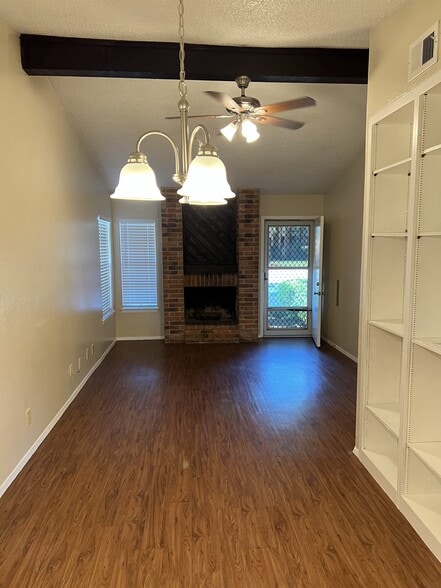 Building Photo - 5302 Gawain Dr